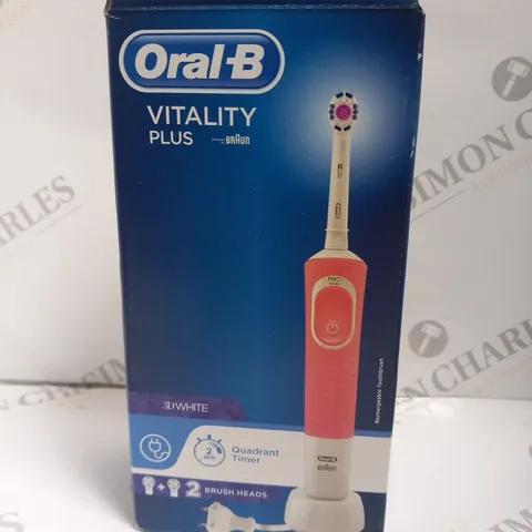 BOXED ORAL-B VITALITY PLUS 3D WHITE ELECTRIC TOOTHBRUSH