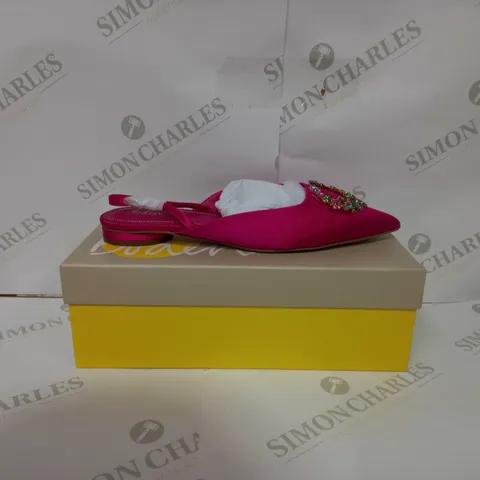 BODEN PINK WOMENS SLIP ONS - EU 40