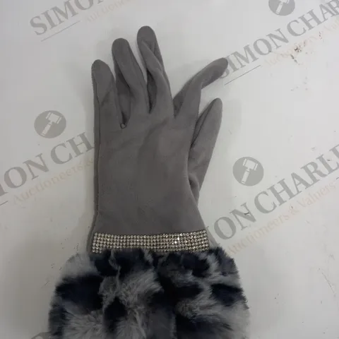 FRANK USHER FLUFF CUFF GREY GLOVES 