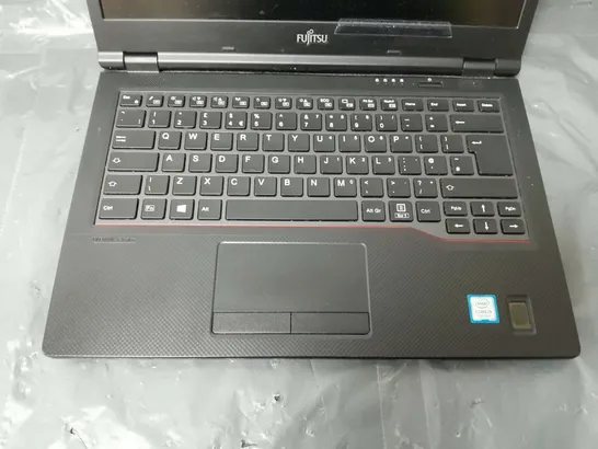 FUJITSU LIFEBOOK E449