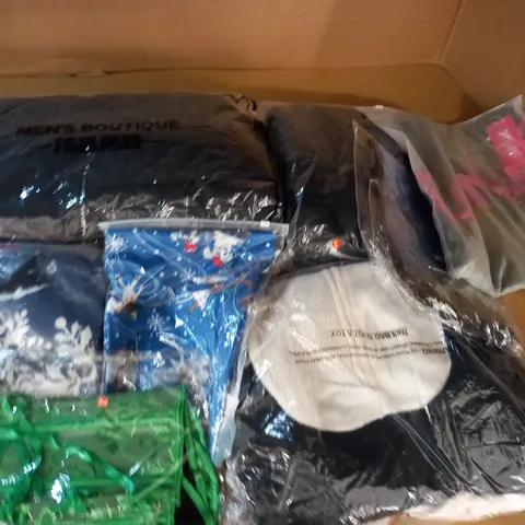 LARGE QUANTITY OF ASSORTED BAGGED CLOTHING ITEMS 