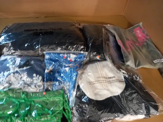 LARGE QUANTITY OF ASSORTED BAGGED CLOTHING ITEMS 