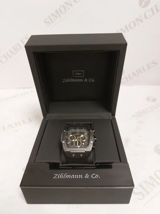 MENS ZIHLMANN & CO Z911 WATCH – CHRONOGRAPH MOVEMENT – BLACK DIAL & CASE – 3ATM – QUICK RELEASE RUBBER STRAP – 3ATM WATER RESISTANT 