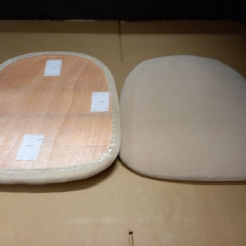 LOT OF 15 BEIGE FABRIC SEAT PADS