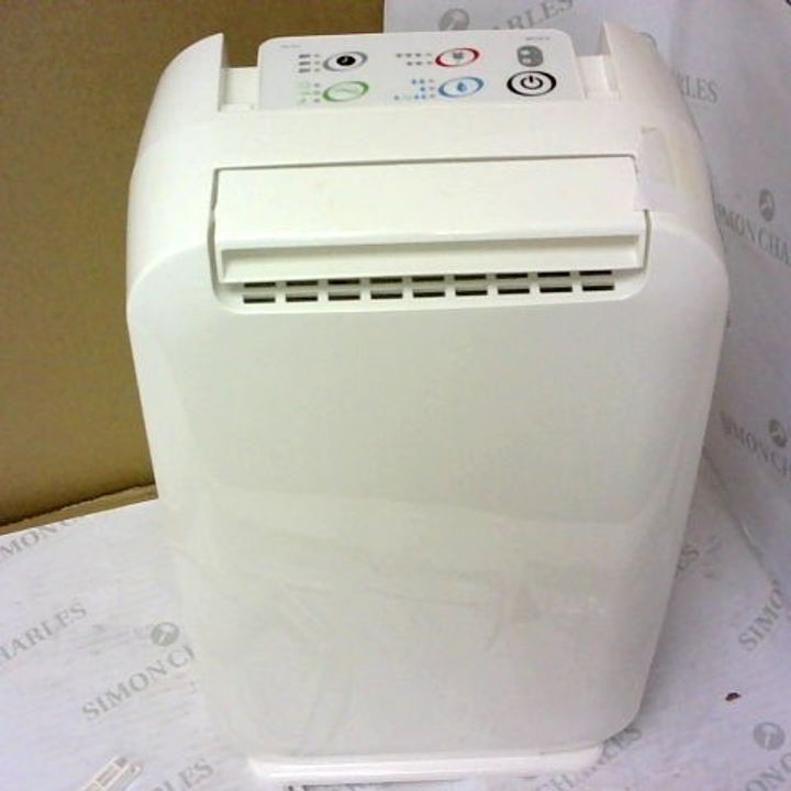 DD1 MINI DESICCANT DEHUMIDIFIER 6 LITRE 3410440Simon Charles Auctioneers