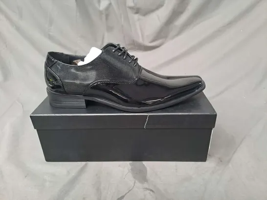 DOBELL CONTEMPORARY OXFORD DRESS SHOES IN BLACK SIZE 7