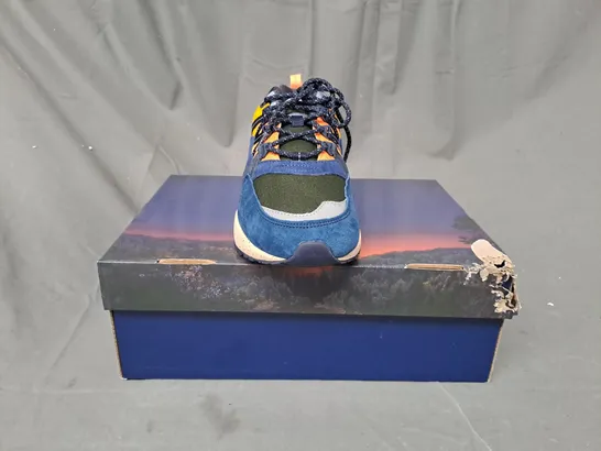 BOXED PAIR OF KARHU FUSION 2.0 SHOES IN NAVY/MULTI COLOUR UK SIZE 9