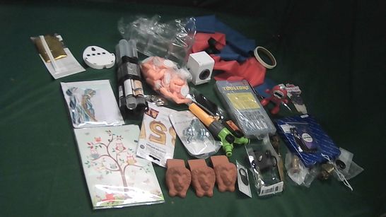 SMALL BOX OF ASSORTED ITEMS TO INCLUDE ASSORTED SPRINGS, FINGER WALL HOOKS, KITCHEN TIMER