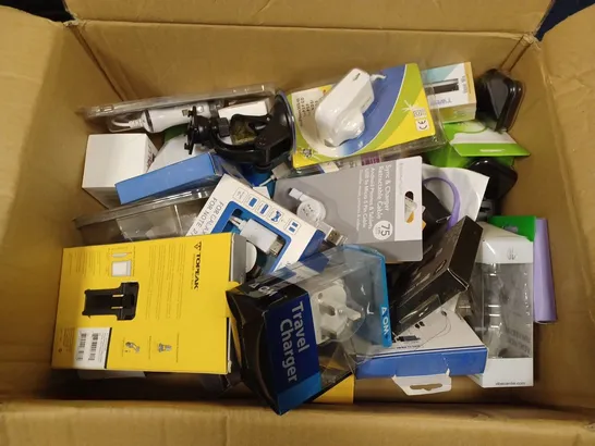 BOX TO CONTAIN APPROX. 30 X ASSORTED TECH PRODUCTS. INCLUDES EARPHONES, CHARGERS, SELFIES STICK ETC 