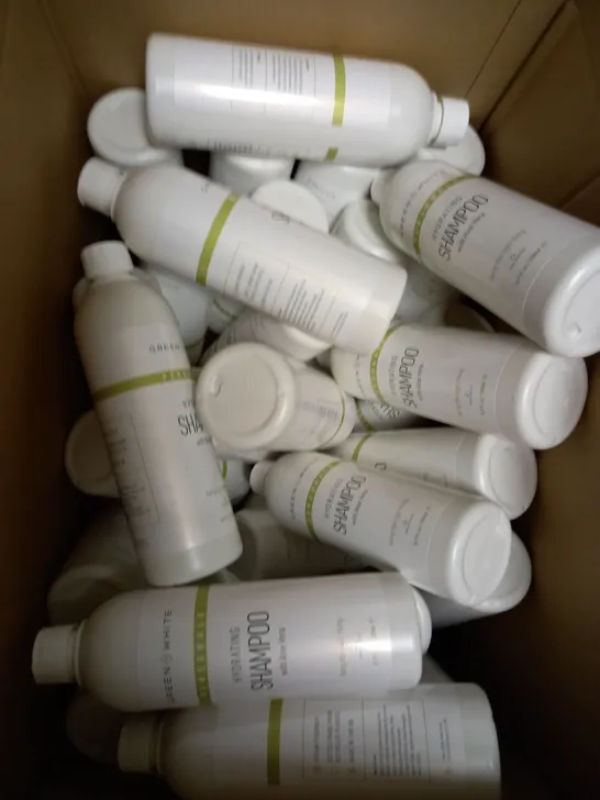 BOX OF APPROX 30 GREEN N WHITE HYDRATING SHAMPOO - COLLECTION ONLY