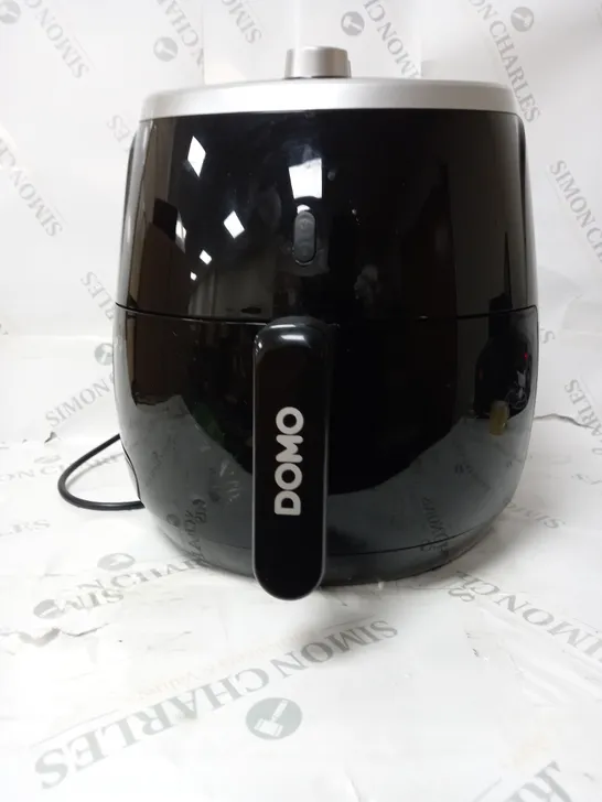 BOXED DOMO 5 LITRE AIR FRYER 