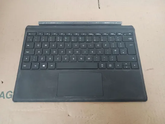 MICROSOFT DETACHABLE TABLET KEYBOARD