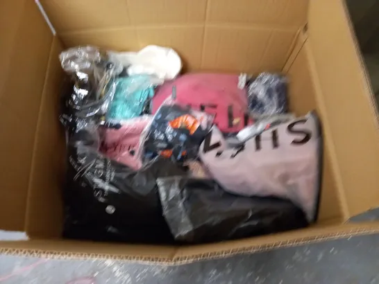 LARGE QUANTITY OF ASSORTED CLOTHING ITEMS TO INCLUDE SHEIN AND RIVER ISLAND