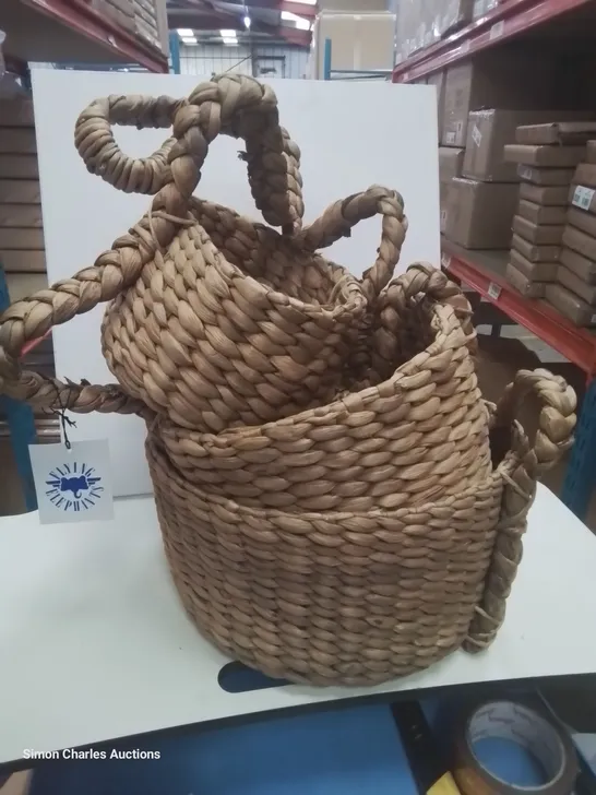 CASE OF FOUR BOXED BRAND NEW 3 TIER RATTAN HANGING PLANTER