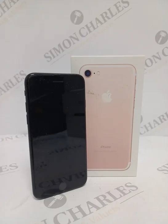 APPLE IPHONE 7 (A1778) SMARTPHONE