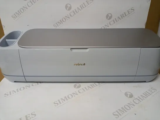 CRICUT MAKER 3 