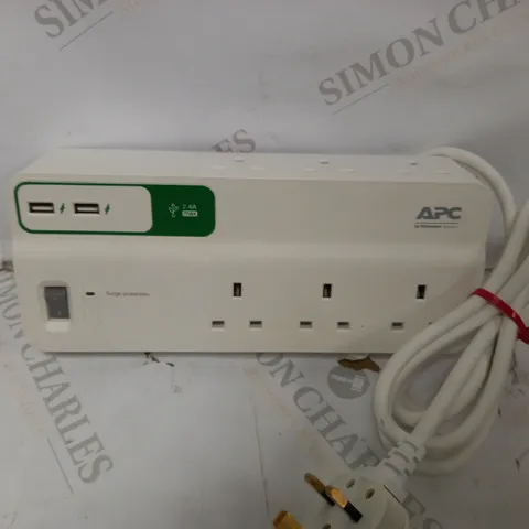 APC SURGE ARREST ESSENTIAL - PM6U-UK - 6 OUTLETS - 2 USB CHARGING PORTS