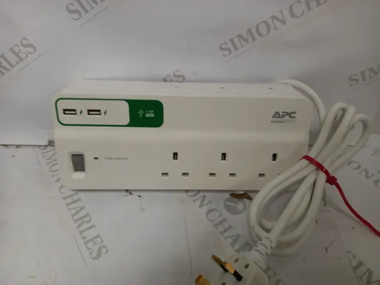 APC SURGE ARREST ESSENTIAL - PM6U-UK - 6 OUTLETS - 2 USB CHARGING PORTS