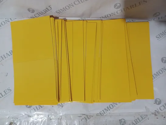 BOX OF APPROXIMATELY 20 UNBRANDED GIFT BOX CARD SLEEVES IN YELLOW