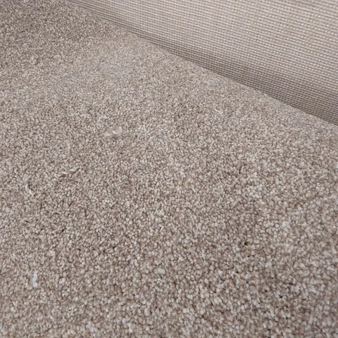 ROLL OF QUALITY FIRST IMPRESSIONS FRESH CARPET APPROXIMATELY W 5M L 12.3M