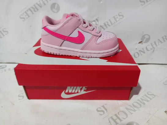 BOXED PAIR OF NIKE DUNK LOW CHILDREN'S SHOES IN PINK UK SIZE 6.5