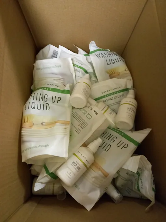 BOX OF APPROX 30 GREEN N WHITE CLEANING PRODUCTS TO INCLUDE WASHING UP LIQUID, BODY WASH AND MOISTURISER ETC - COLLECTION ONLY