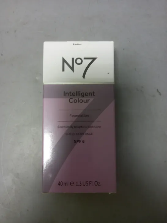 SEALED NO7 INTELLIGENT COLOUR FOUNDATION MEDIUM SPF 6 40ML