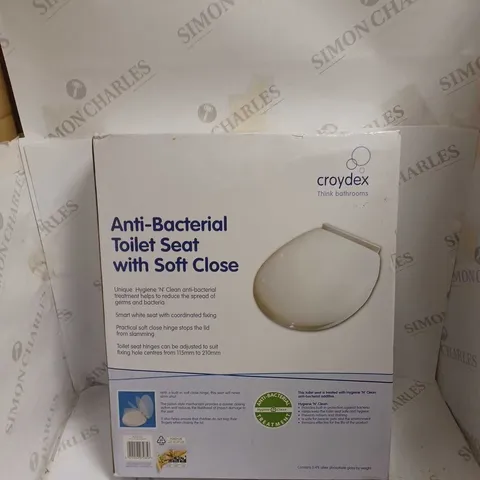 ANTI-BACTERIAL TOILET SEAT WITH SOFT CLOSE 