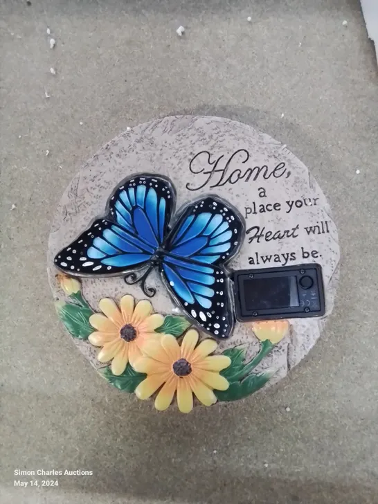 HOME2GARDEN SOLAR LED BUTTERFLY STEPPING STONE