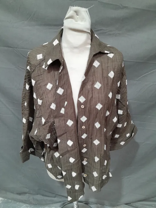 ZARA KHAKI BUTTON UP SHIRT - EUR SMALL