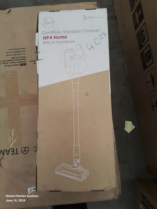 BOXED CORDLESS VACUUM CLEANER HF4 HOME WITH ALL FLOOR NOZZLE