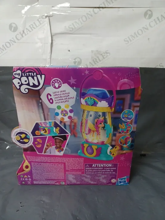 MY LITTLE PONY SUNNY STARSCOUT SPARKLE REVEAL LANTERN