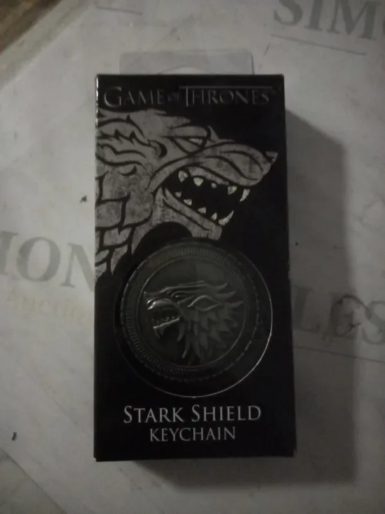 GROUP OF APPROX 16 THE NOBLE COLLECTION GAME OF THRONES STARK SHIELD KEYCHAINS