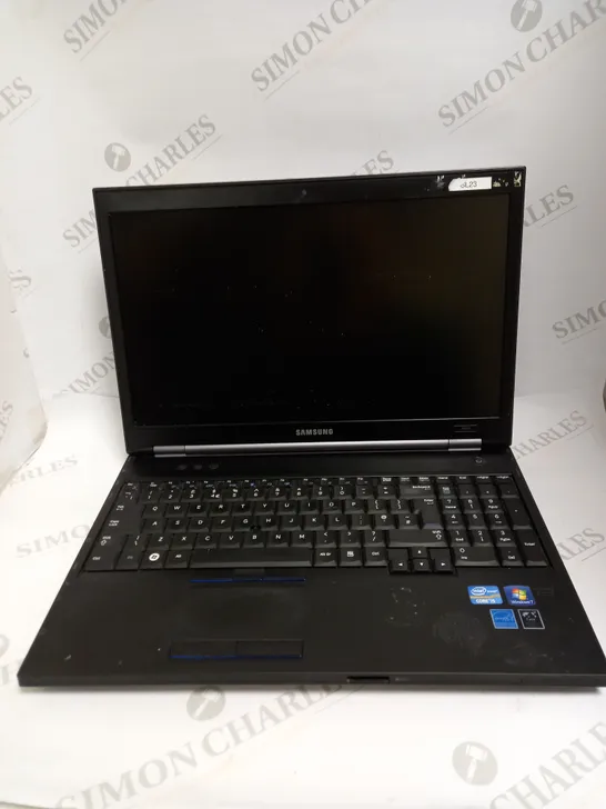 SAMSUNG NP400B5B LAPTOP