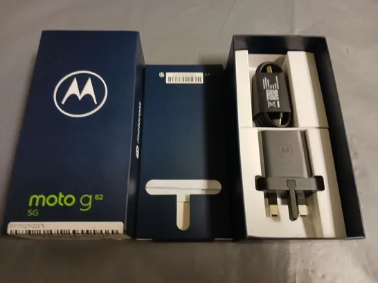 BOXED MOTO G 62 5G MOBILE PHONE IN MIDNIGHT GREY