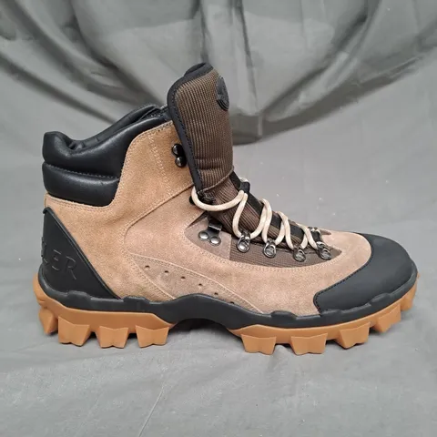 PAIR OF MONCLER RUBBER SOLE WALKING BOOTS IN SIZE 10.5