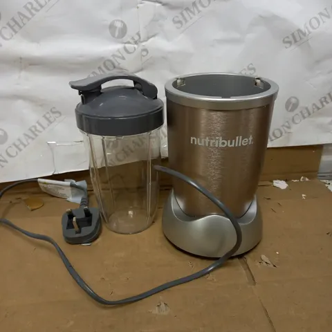 NUTRIBULLET 900W BLENDER CHAMPAGNE MULTI-FUNCTION SMOOTHIE MAKER