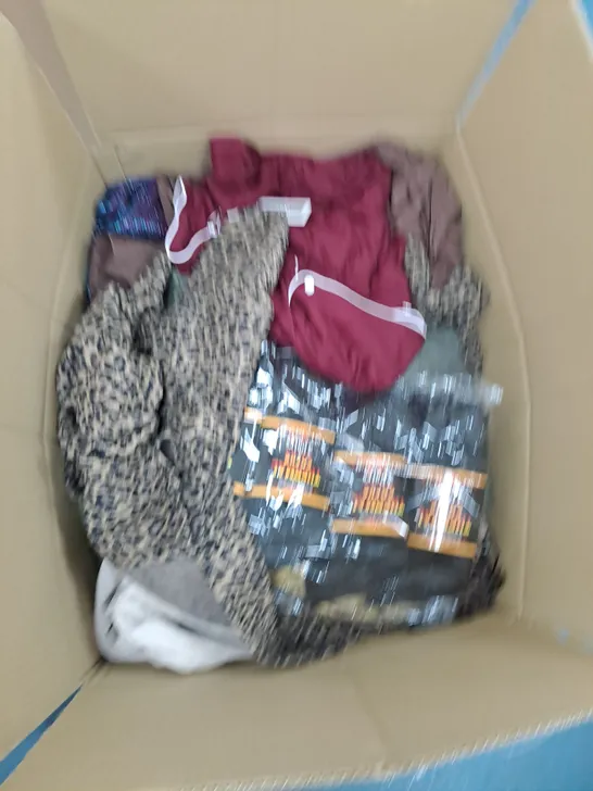 BOX OF ASSORTED CLOTHING ITEMS TO INCLUDE PYJAMAS, SOCKS, JOGGERS ETC