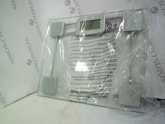 SALTER COMPACT GLASS ELECTRONIC PERSONAL SCALES RRP £30