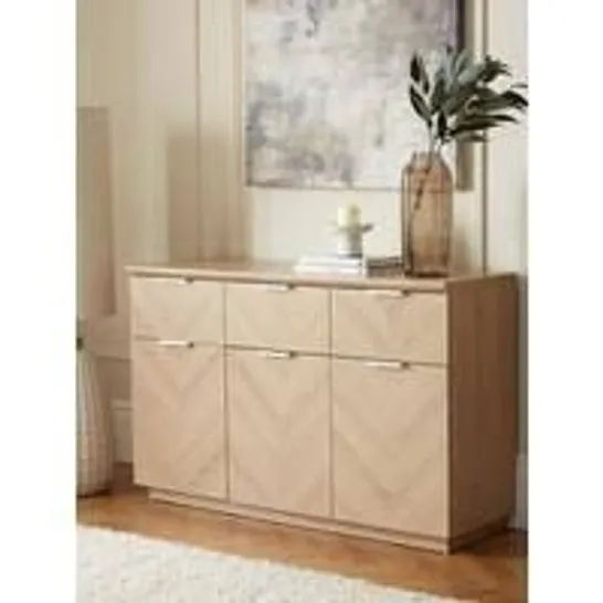 BOXED KENTFORD LARGE SIDEBOARD - OAK (1 BOX)