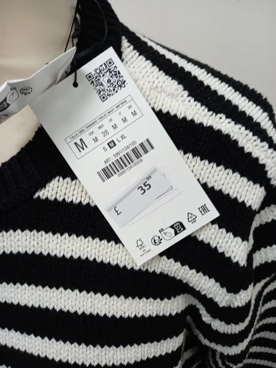 ZARA BUTTON THROUGH CARDIGAN - M