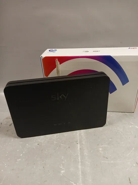 BOXED SKY SR203 WIFI ROUTER 