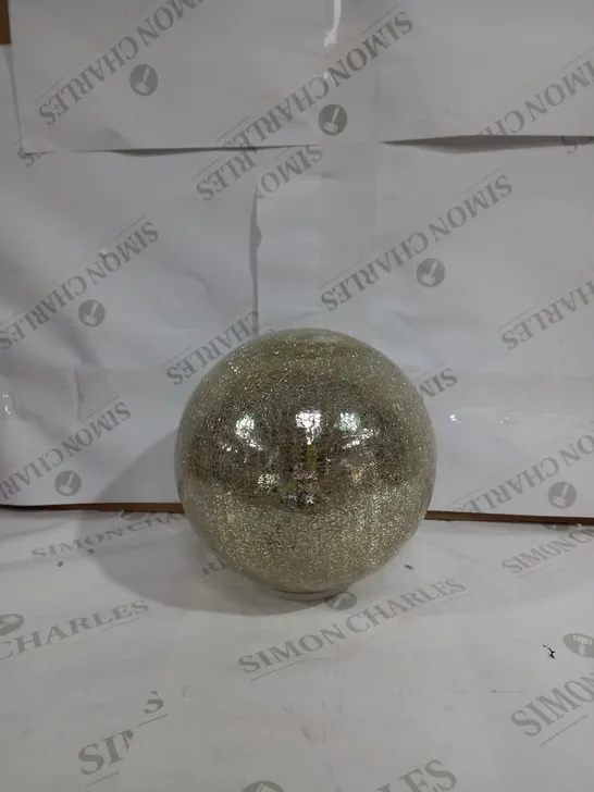 MR CHRISTMAS 8" GLASS CRACKLE SPHERE WITH ROTATING LIGHT