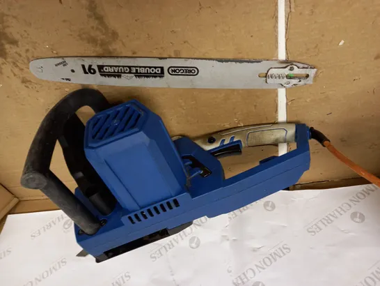 HYUNDAI 2400W / 230V 16" BAR ELECTRIC CHAINSAW