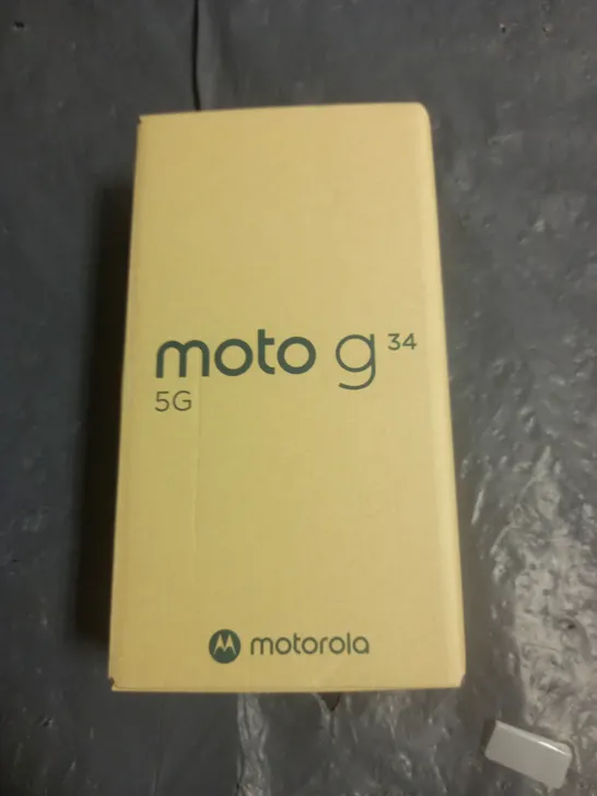 BOXED MOTO G 34 5G 128GB MOBILE PHONE IN CHARCOAL BLACK - XT2363