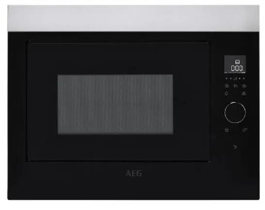 AEG INTEGRATED MICROWAVE 900W  25.37 L Model MBE2658SEM RRP £500