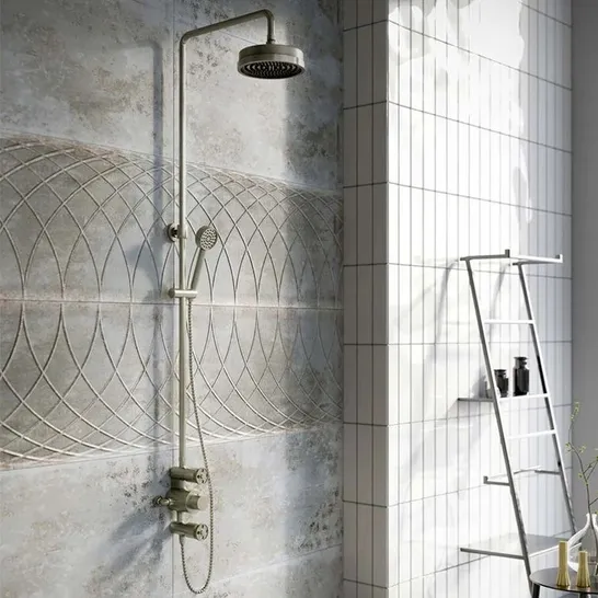 BOXED ROBIN EXPOSED VALVE SHOWER PACK - SILVER