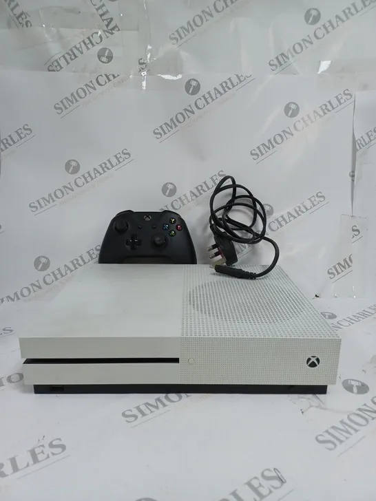 BOXED XBOX 1 SERIES S 