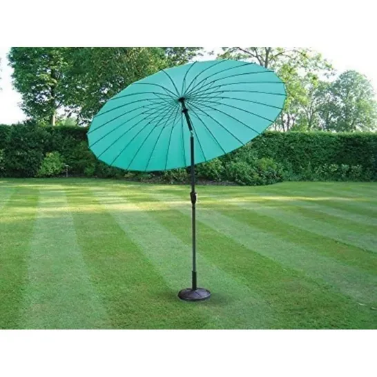 BOXED MCGILL 260cm TRADITIONAL PARASOL (1 BOX)