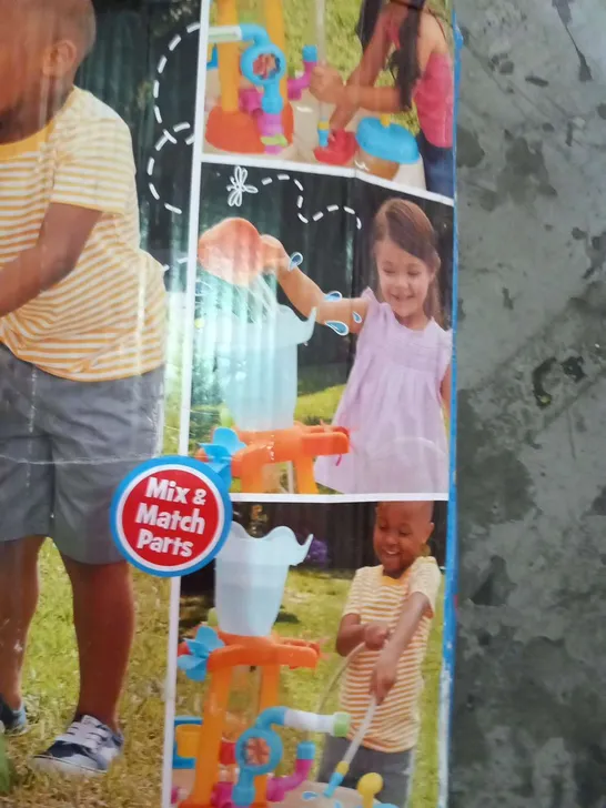 BOXED LITTLE TIKES FOUNTAIN FACTORY WATER TABLE